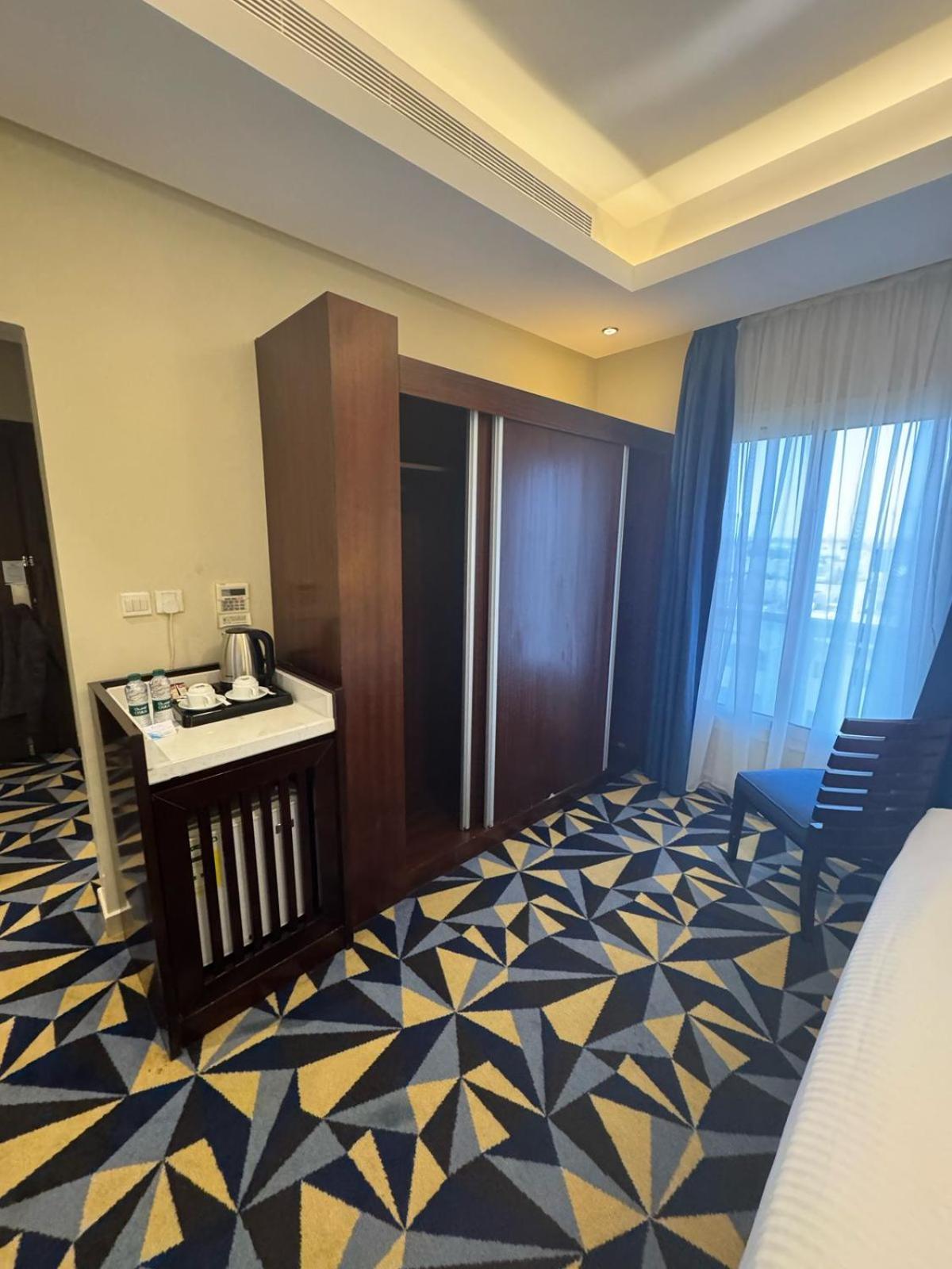 Ocean View Al Zahra Hotel Dzsidda Kültér fotó